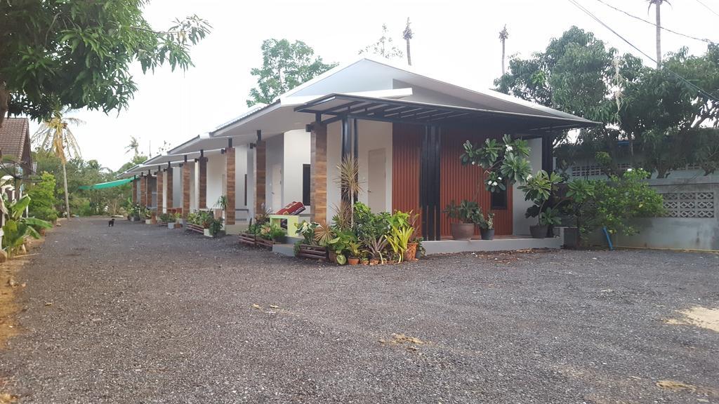 The House At Pranburi Hotel Ngoại thất bức ảnh